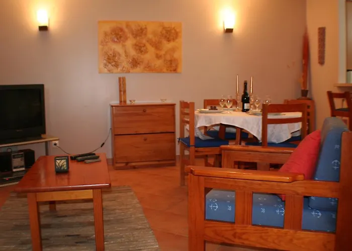 Apartment Vitor S Plaza Mariosilvat