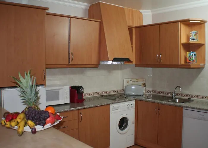 Vitor S Plaza Mariosilvat Portimao